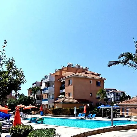 Apartment In The Sun